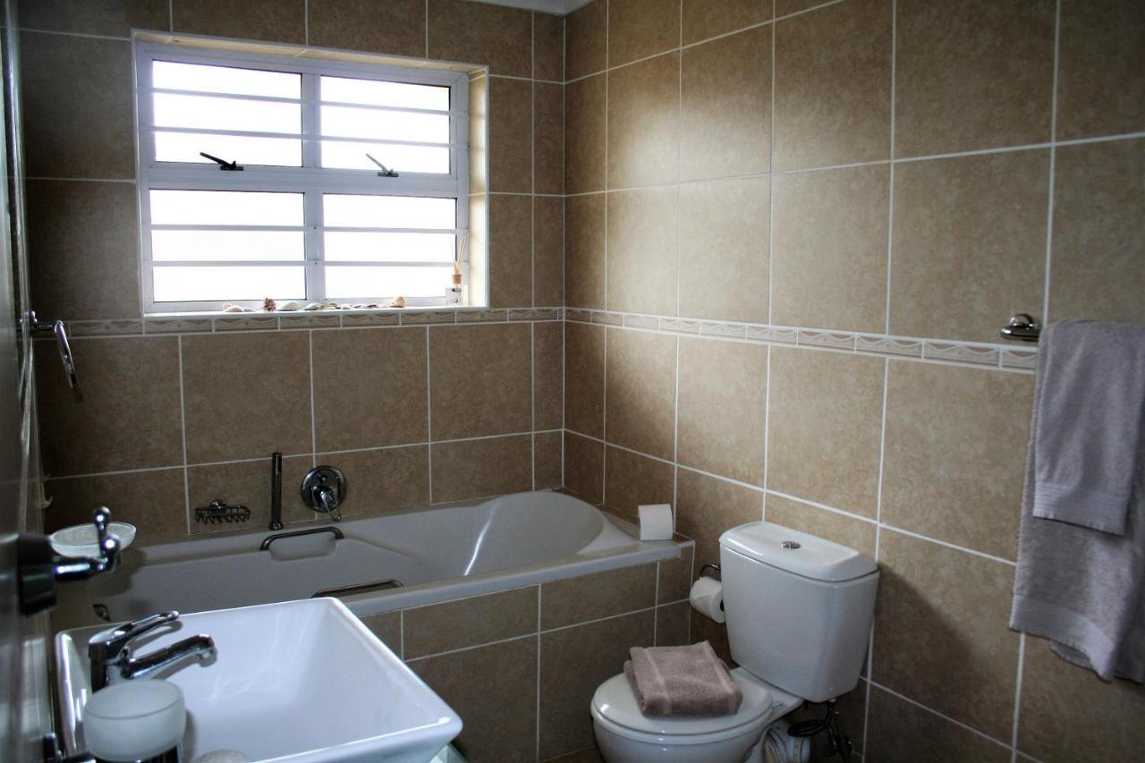 High Palms Hotel Лангебан Екстериор снимка